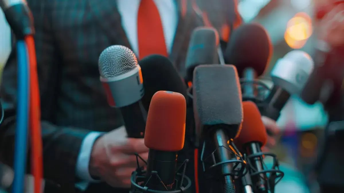 Comunicación social vs periodismo: conceptos clave