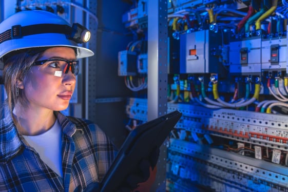 ingenieria-en-telecomunicaciones-vs-ingenieria-electronica (1)